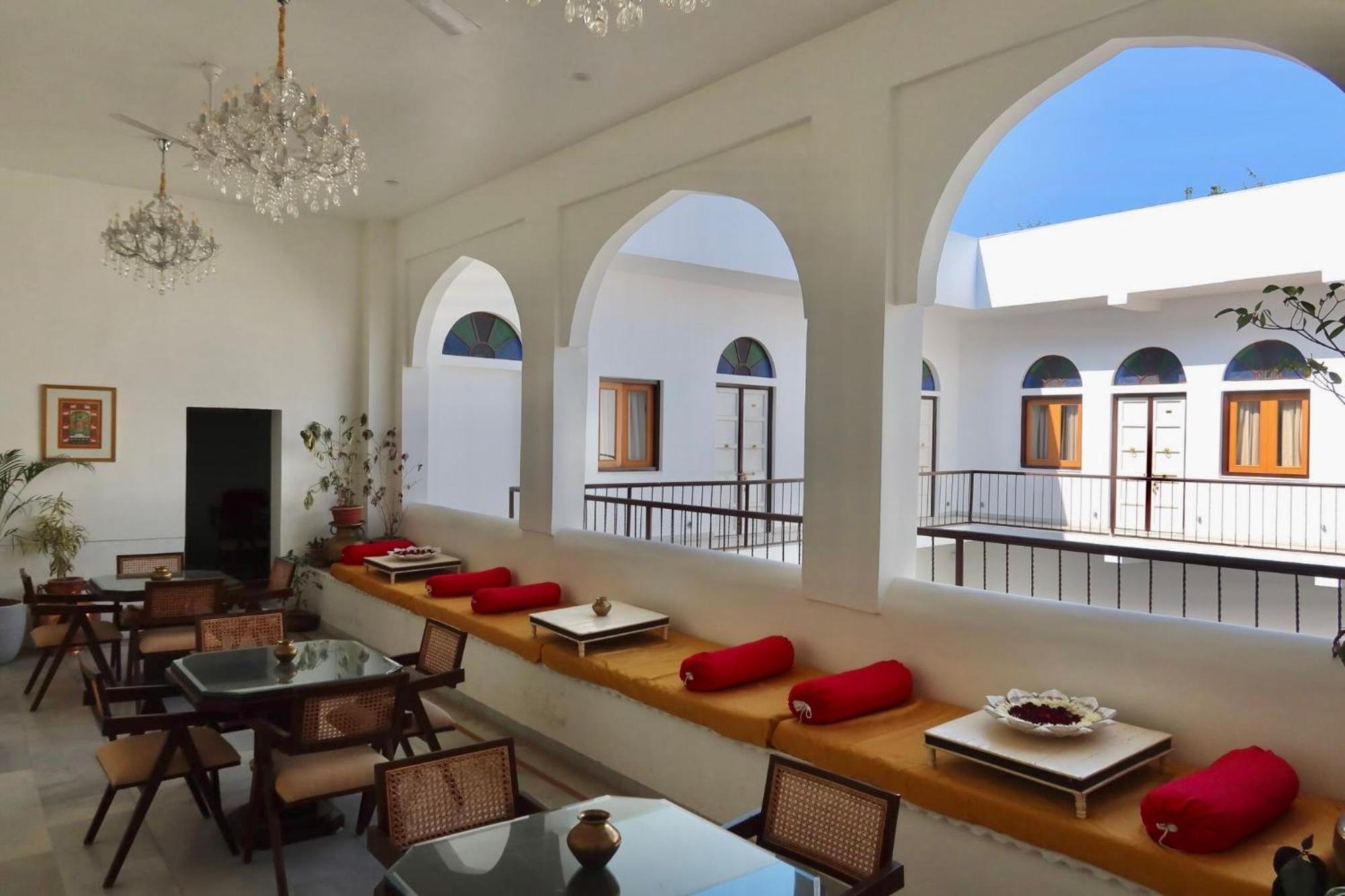 Dev Niwas - Heritage Hotel Būndi Exterior foto
